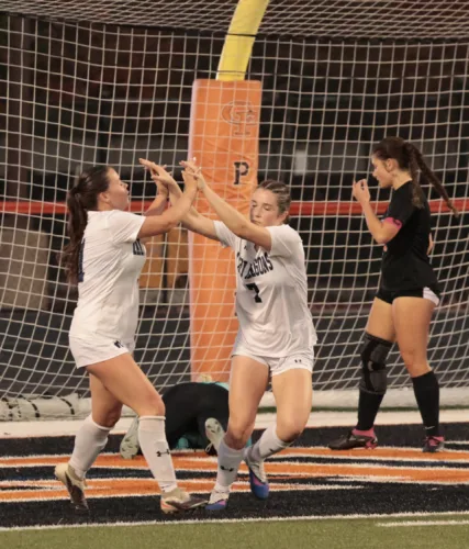 Warren girls soccer bows out of playoffs